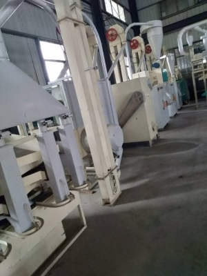 午夜亚洲理论视频碴子機